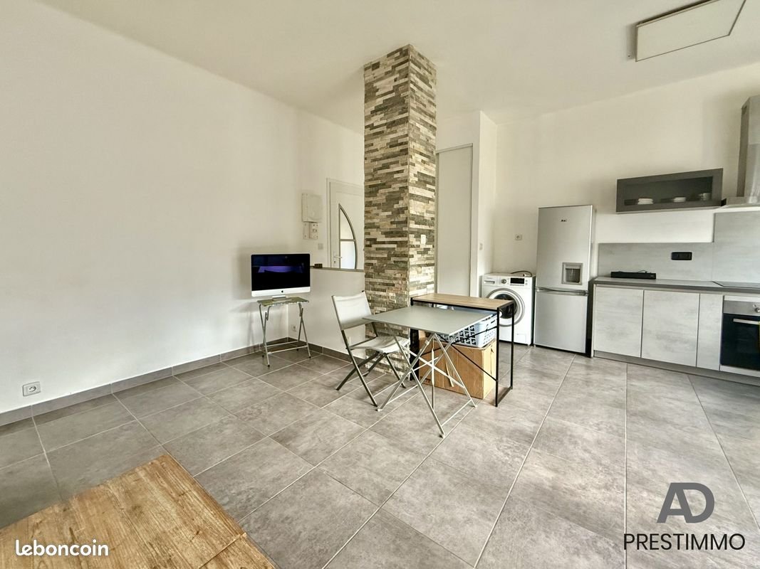 Appartement à louer, 40m², Borgo