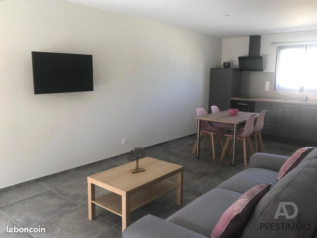 Appartement à louer, 60m², Bastia