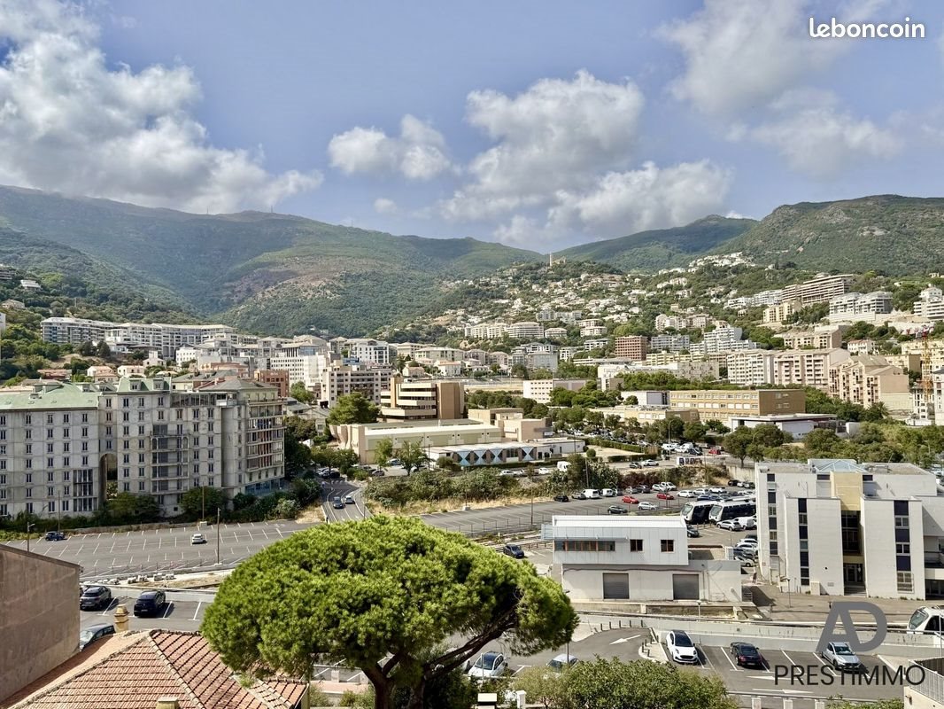 Appartement à vendre, 100m², Bastia