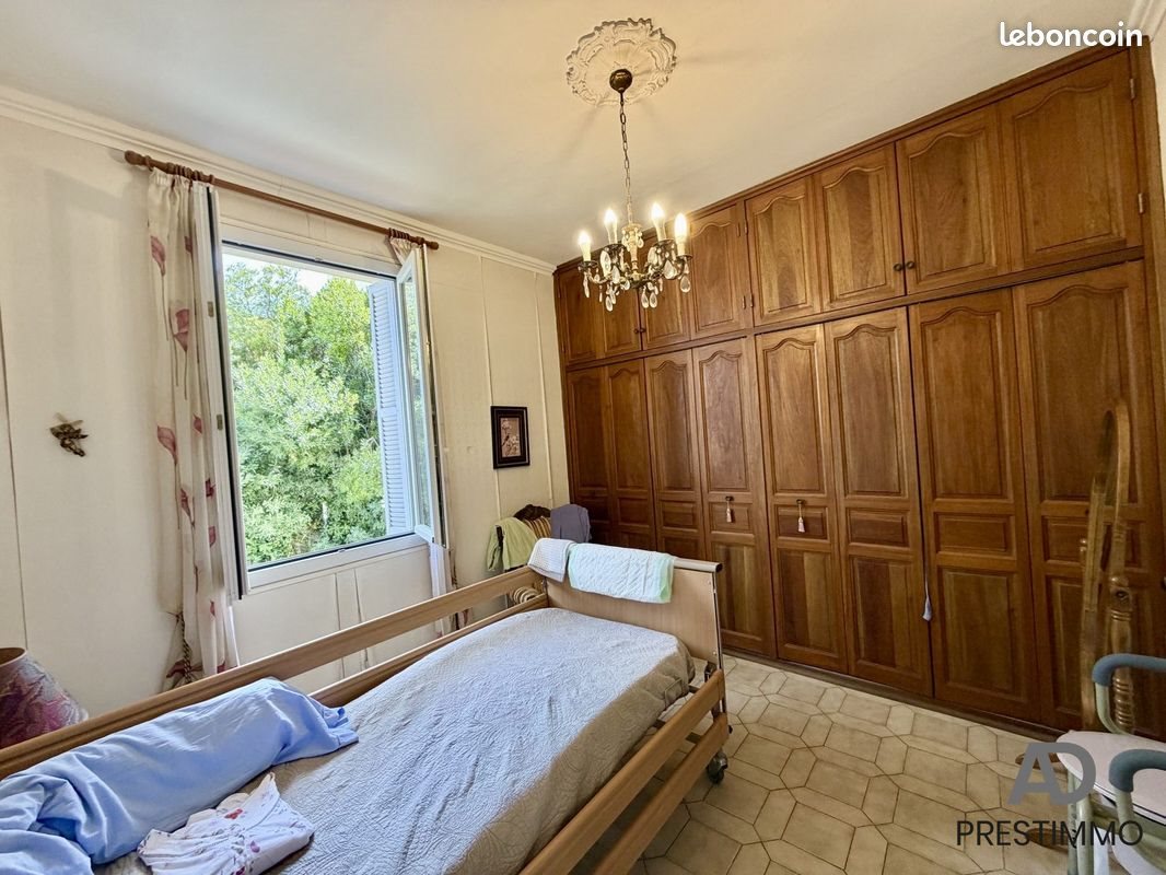 Appartement à vendre, 100m², Bastia