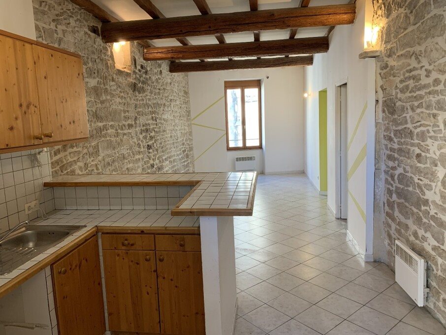 Appartement à louer, 52m², Calvisson