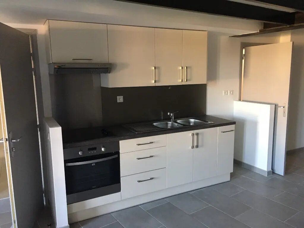 Appartement à louer, 58m², Sommières