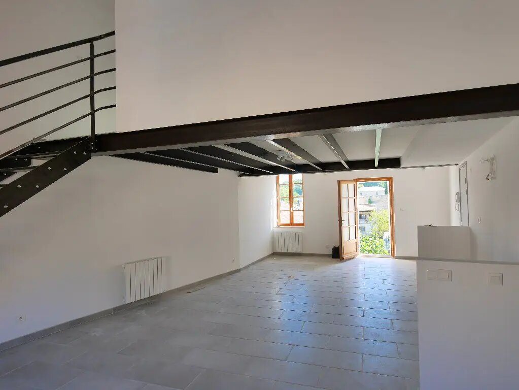 Appartement à louer, 58m², Sommières
