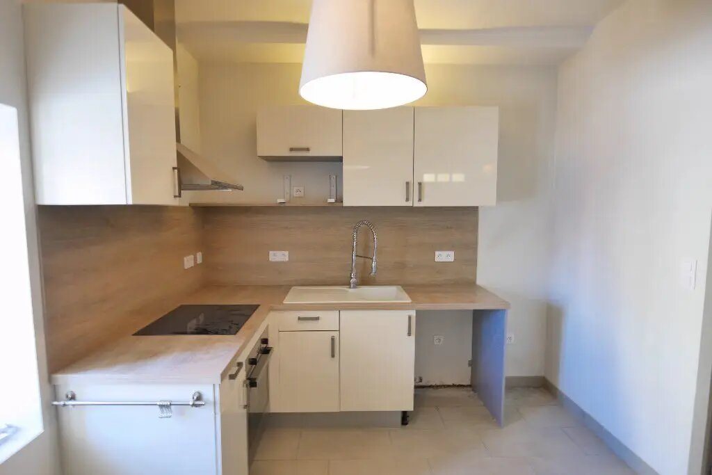 Maison à louer, 72m², Le Cailar