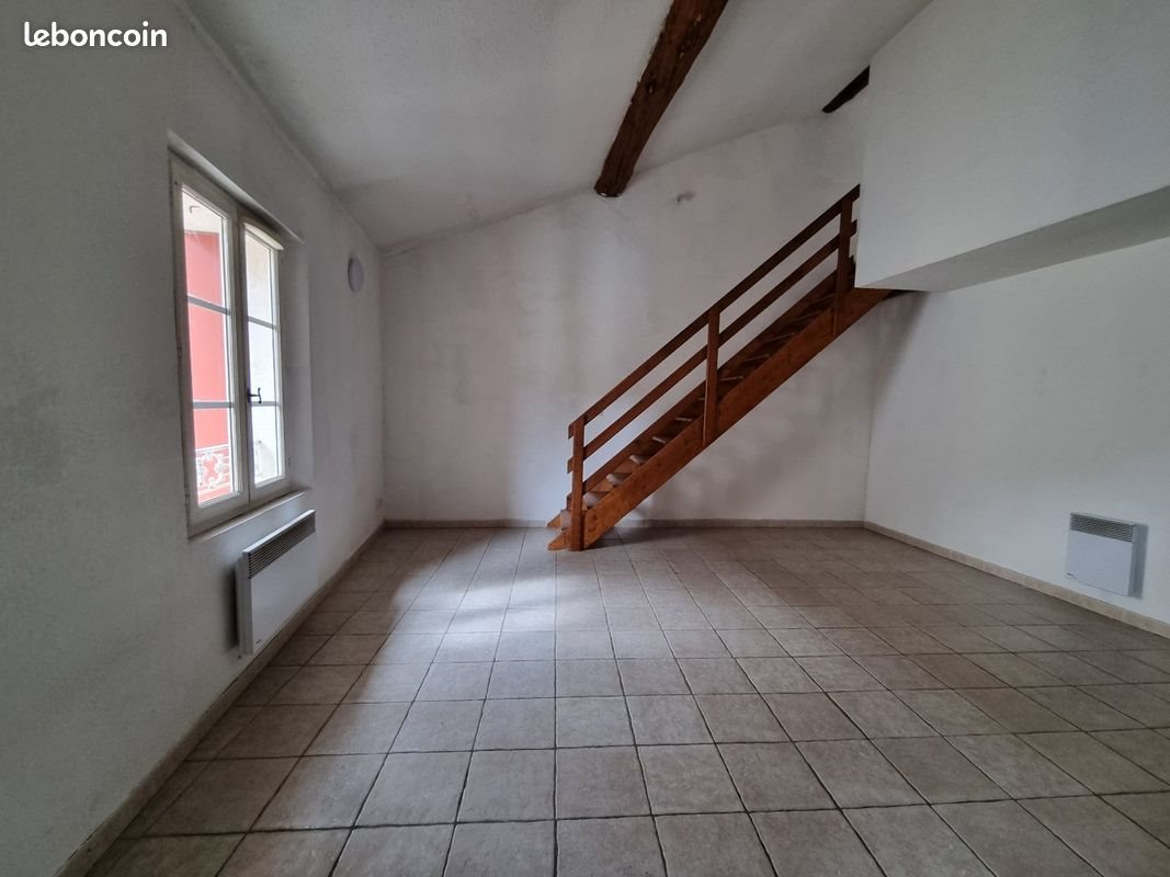 Appartement à louer, 63m², Sommières