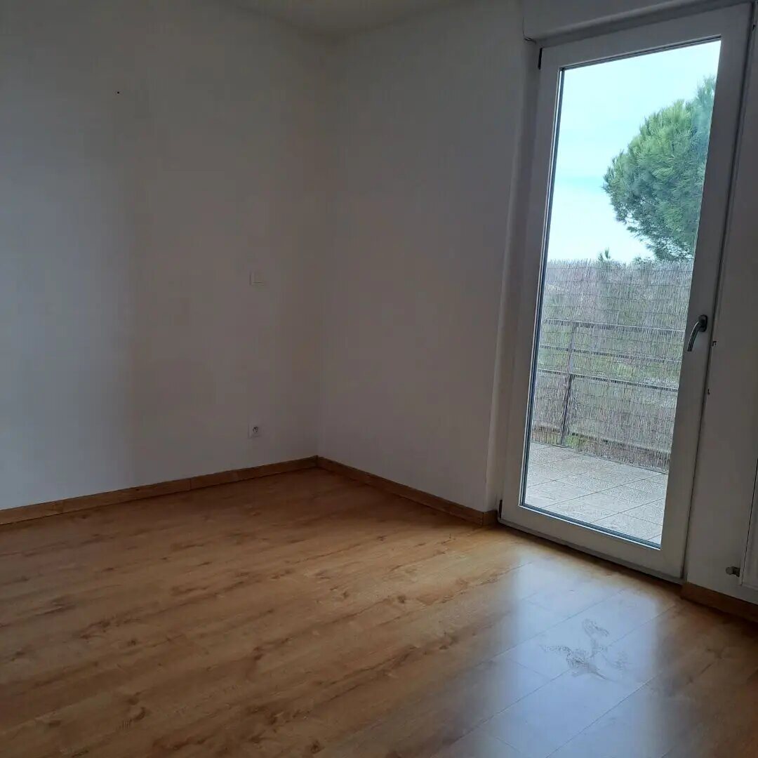 Appartement à louer, 45m², Seilh