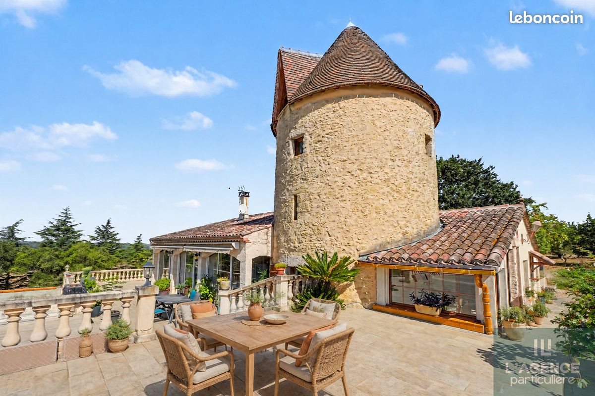Maison à vendre, 259m², Courrensan