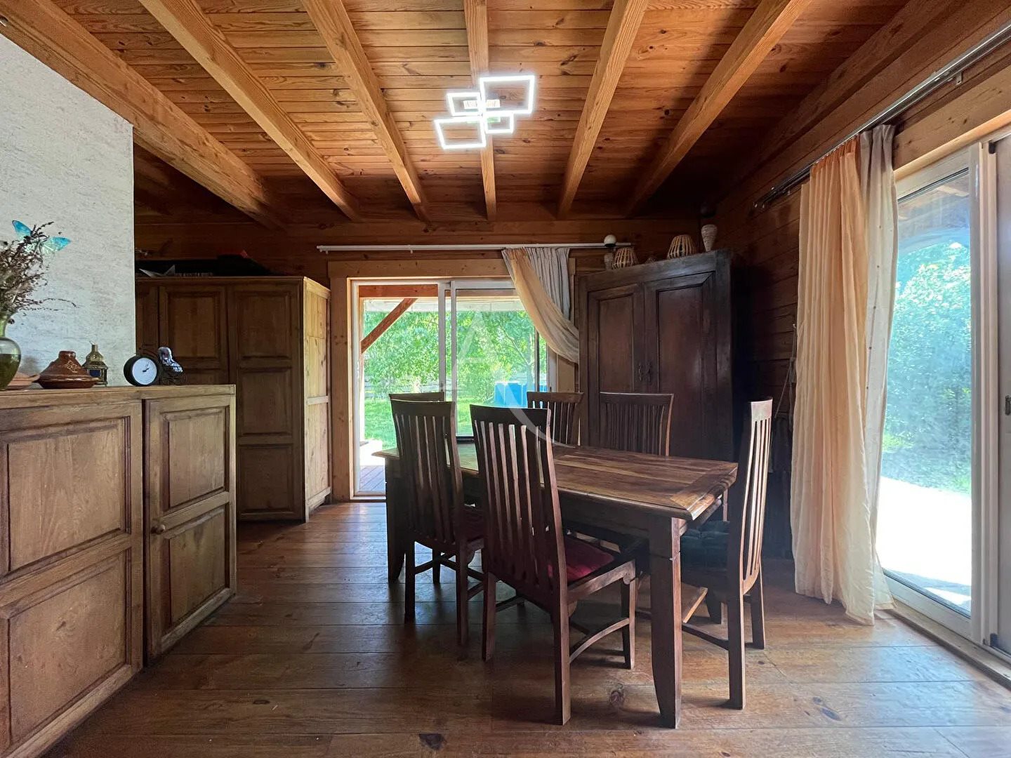 Maison à vendre, 199m², Saint-Sulpice-la-Pointe