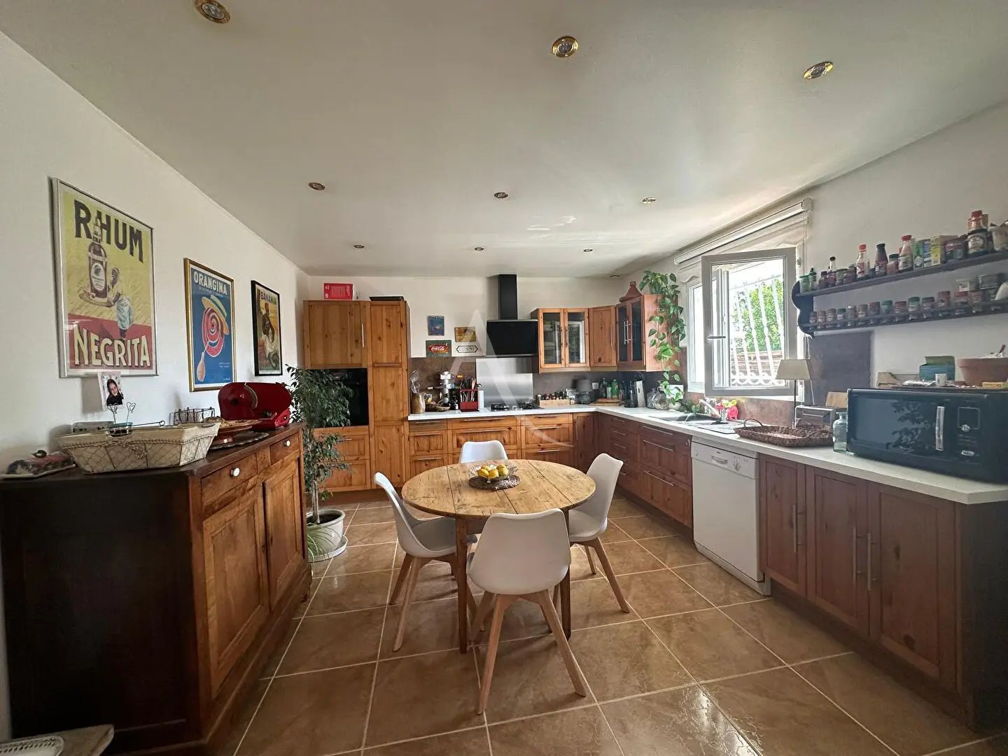 Maison à vendre, 122m², Gémil
