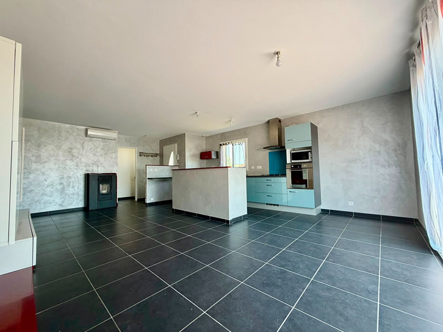 Maison à vendre, 103m², Gémil