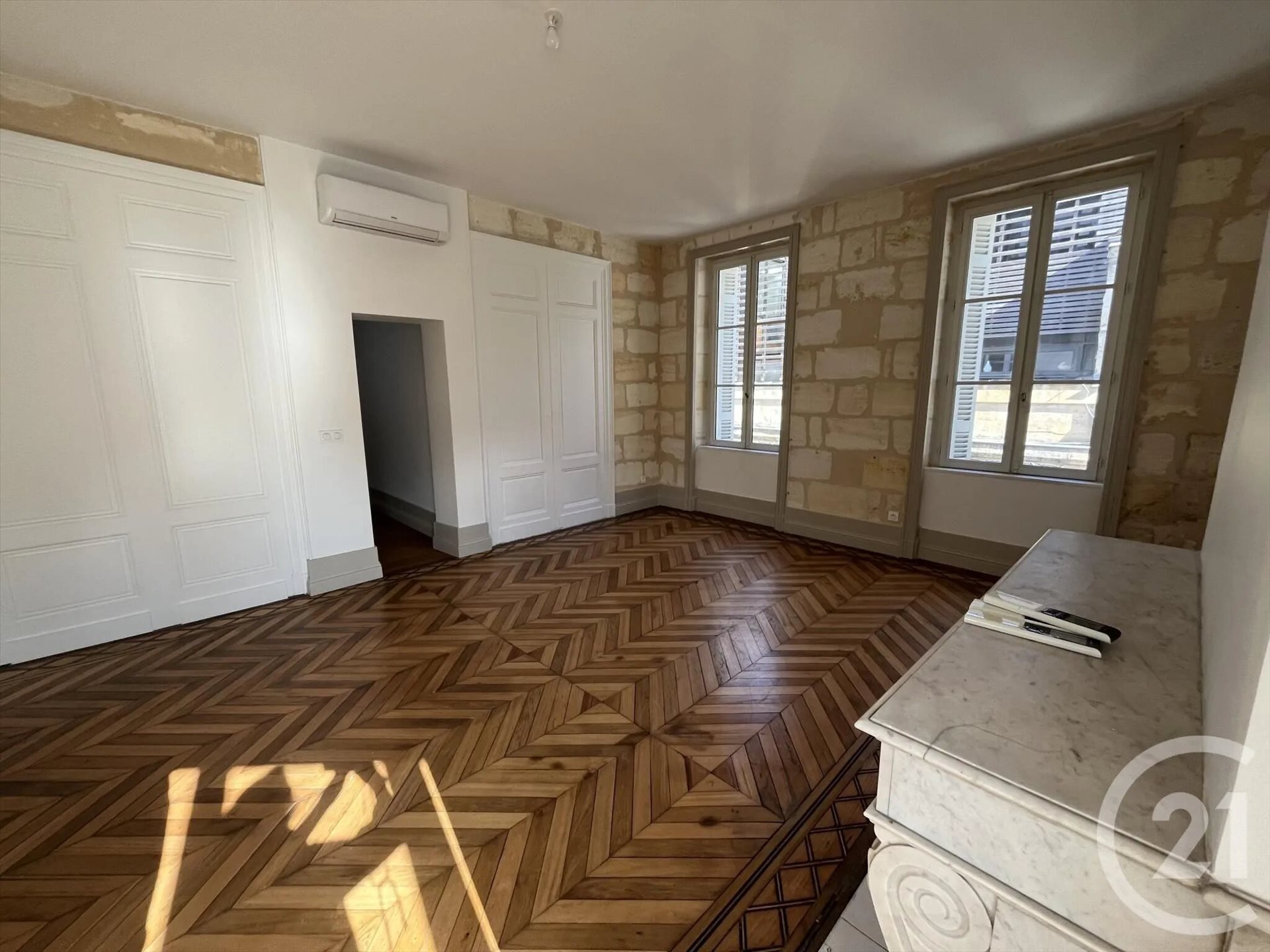 Appartement à louer, 85m², Bordeaux