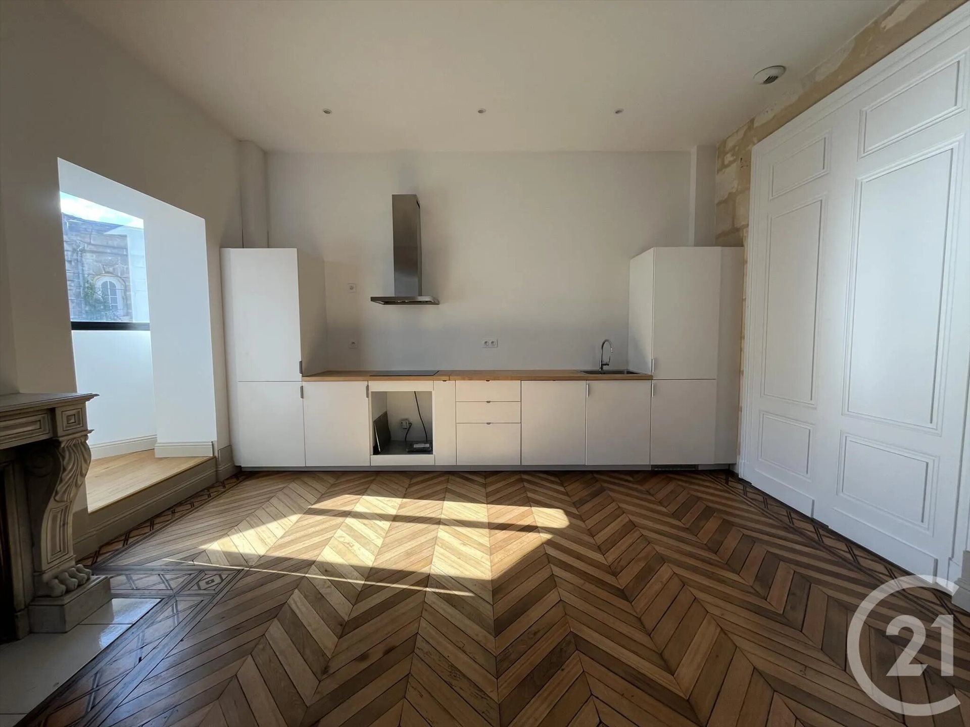 Appartement à louer, 85m², Bordeaux