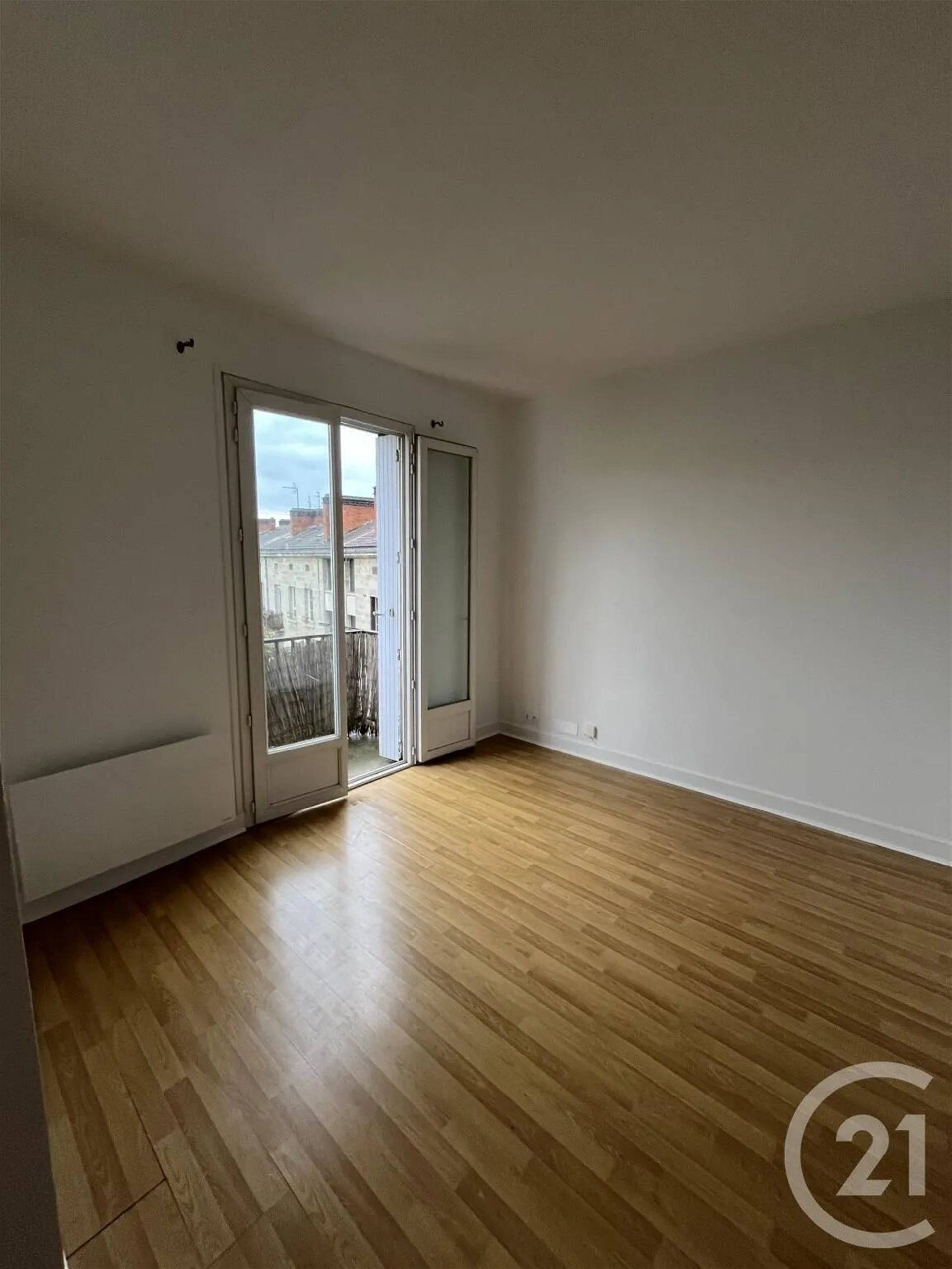 Appartement à louer, 62m², Bordeaux
