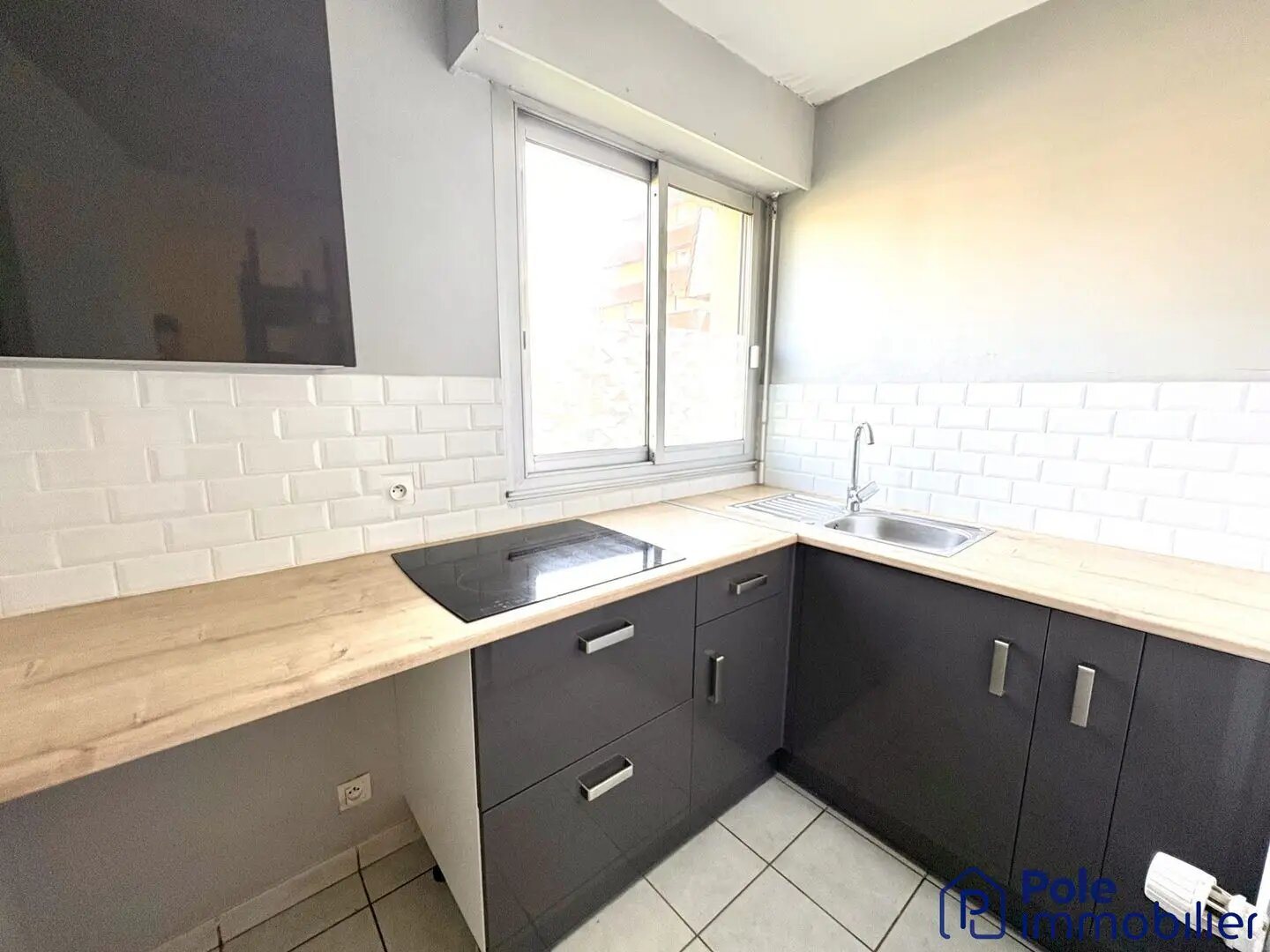Appartement à louer, 24m², Caen