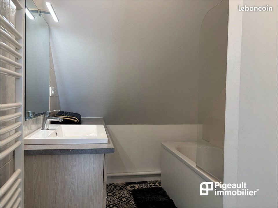 Appartement à louer, 45m², Vezin-le-Coquet