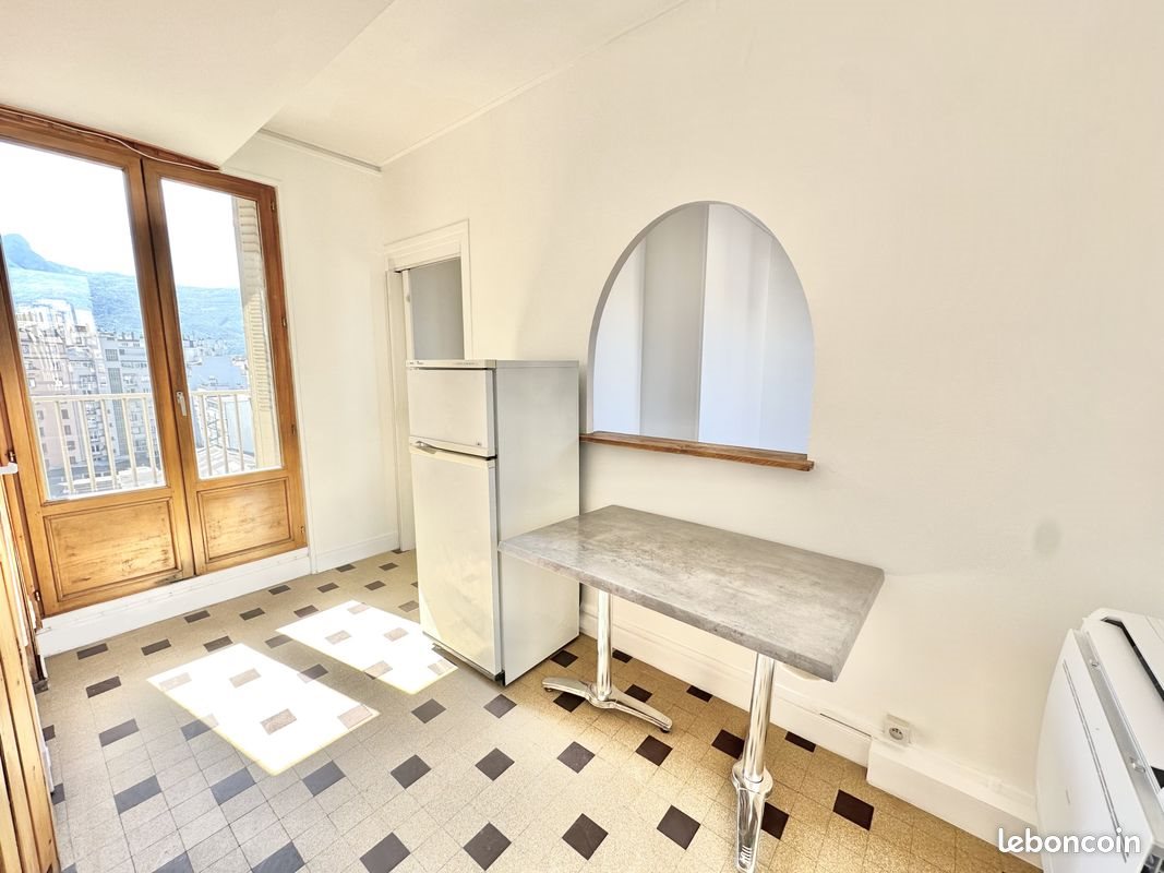 Appartement à louer, 22m², Grenoble