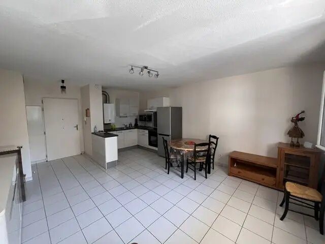 Appartement à louer, 47m², Fontaine