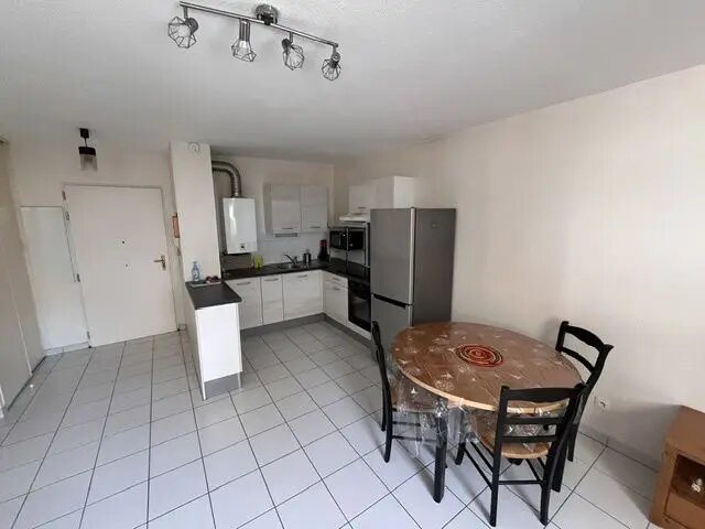 Appartement à louer, 47m², Fontaine
