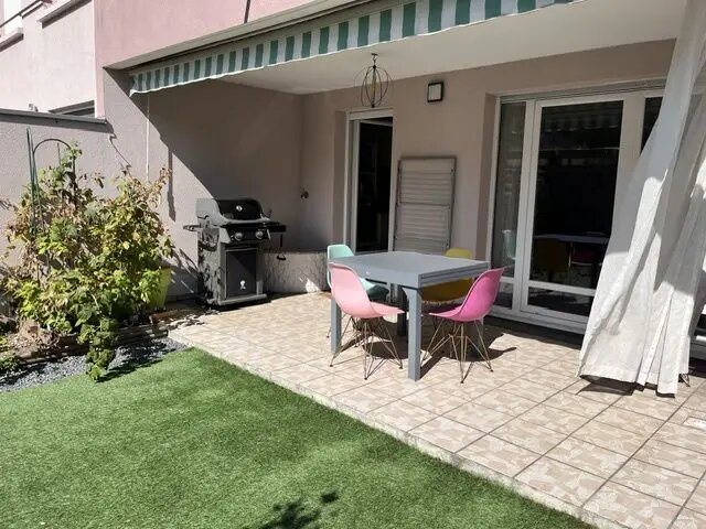 Appartement à vendre, 65m², Fontaine