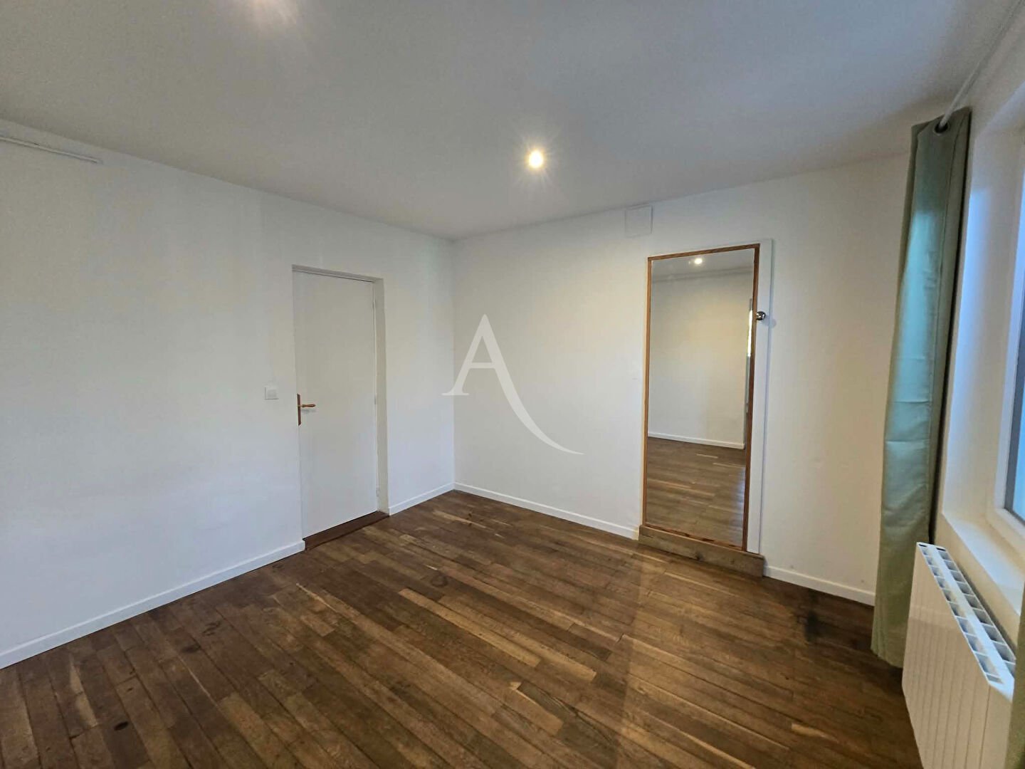 Appartement à louer, 65m², Versailles