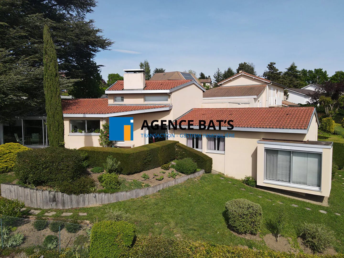 Maison à vendre, 133m², Saint-Genest-Lerpt