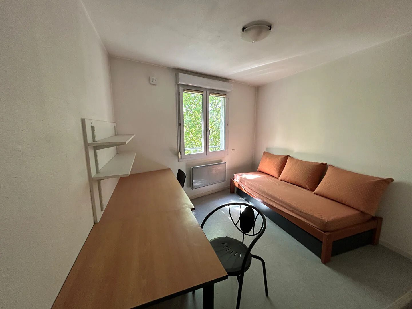 Appartement à louer, 18m², Saint-Etienne