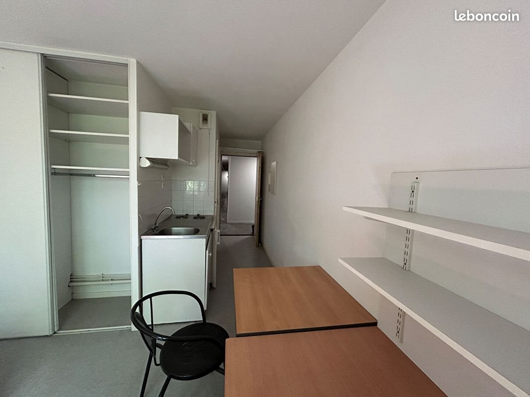 Appartement à louer, 18m², Saint-Etienne