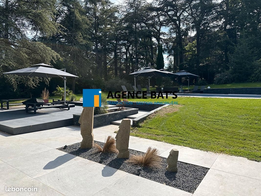 Maison à vendre, 433m², Saint-Etienne
