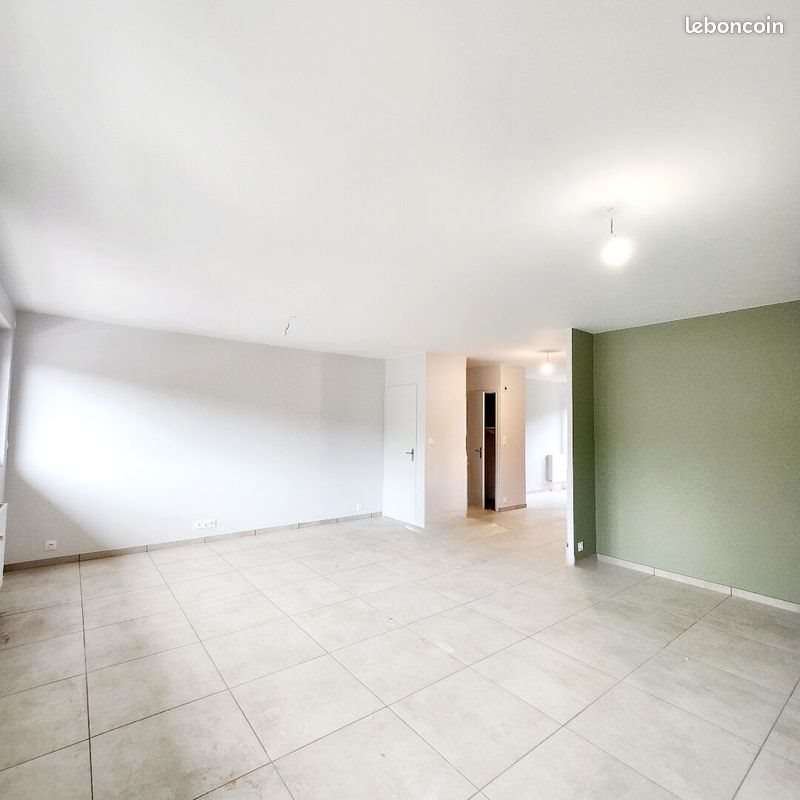 Appartement à louer, 76m², Saint-Just-Saint-Rambert