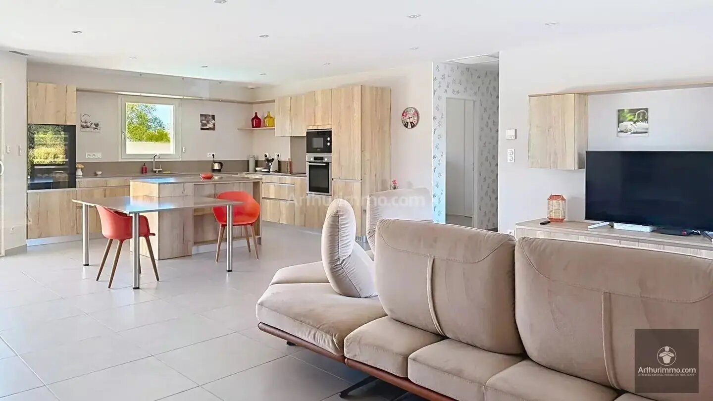 Maison à vendre, 122m², Villerest