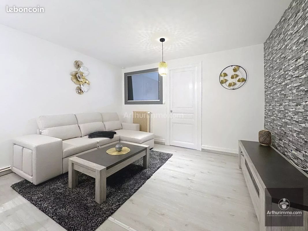 Appartement à louer, 63m², Roanne