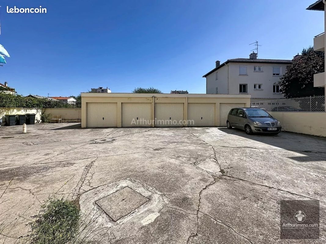 Appartement à vendre, 720m², Roanne