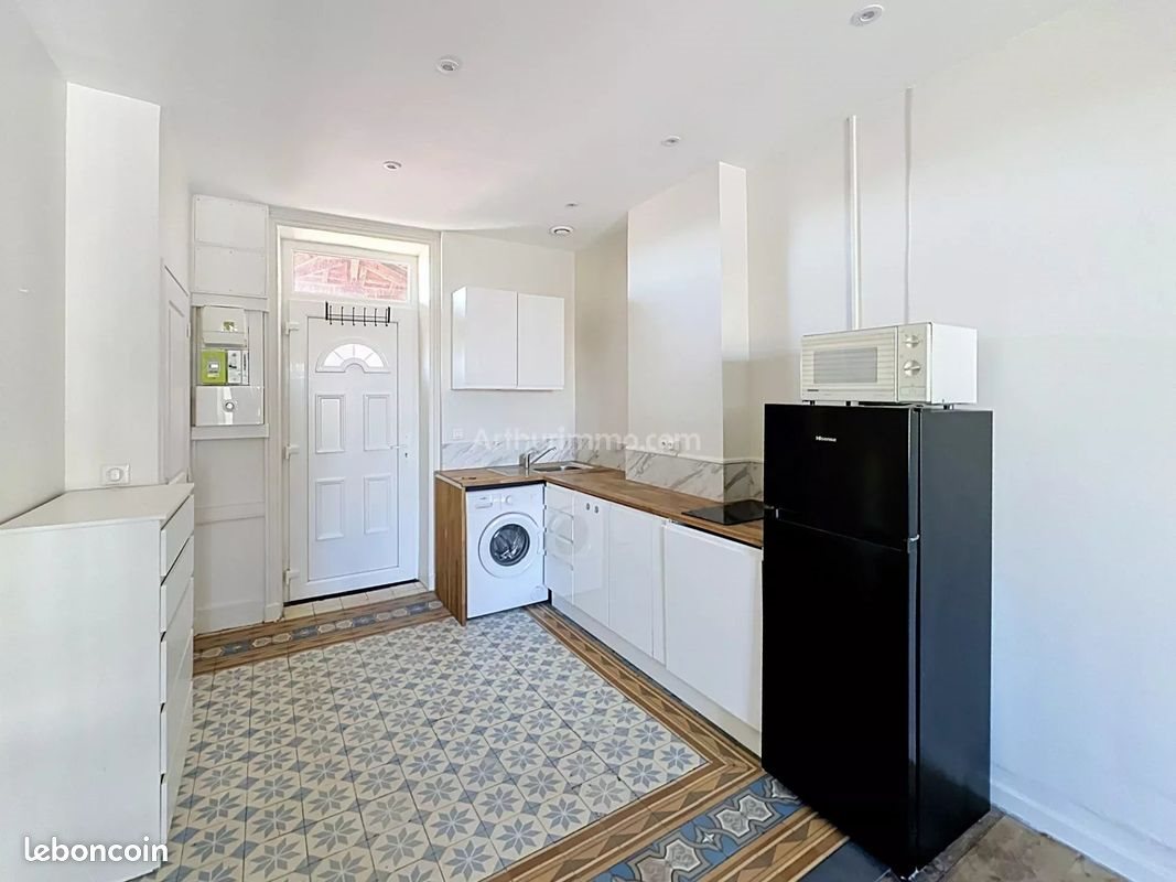 Appartement à louer, 25m², Roanne