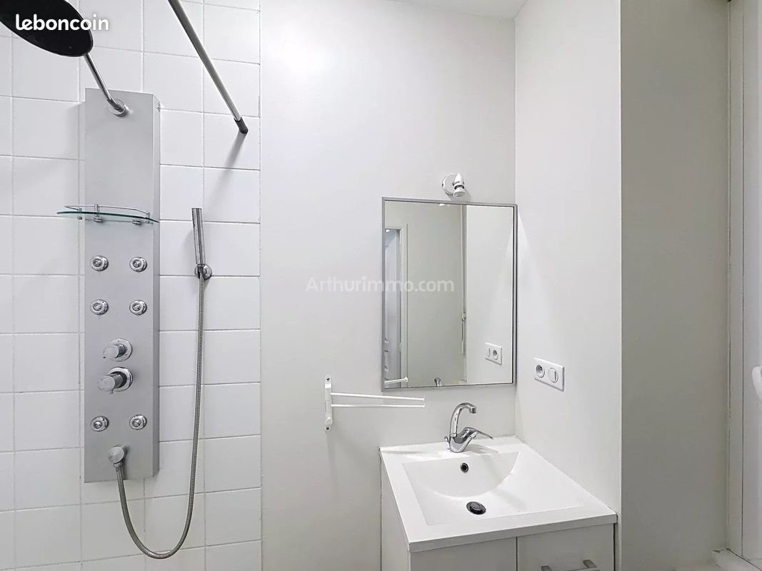 Appartement à louer, 25m², Roanne