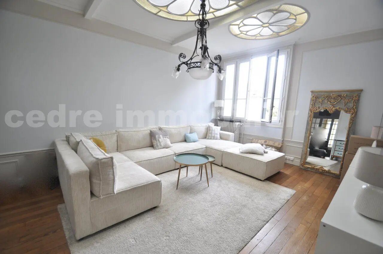 Appartement à louer, 100m², Orléans