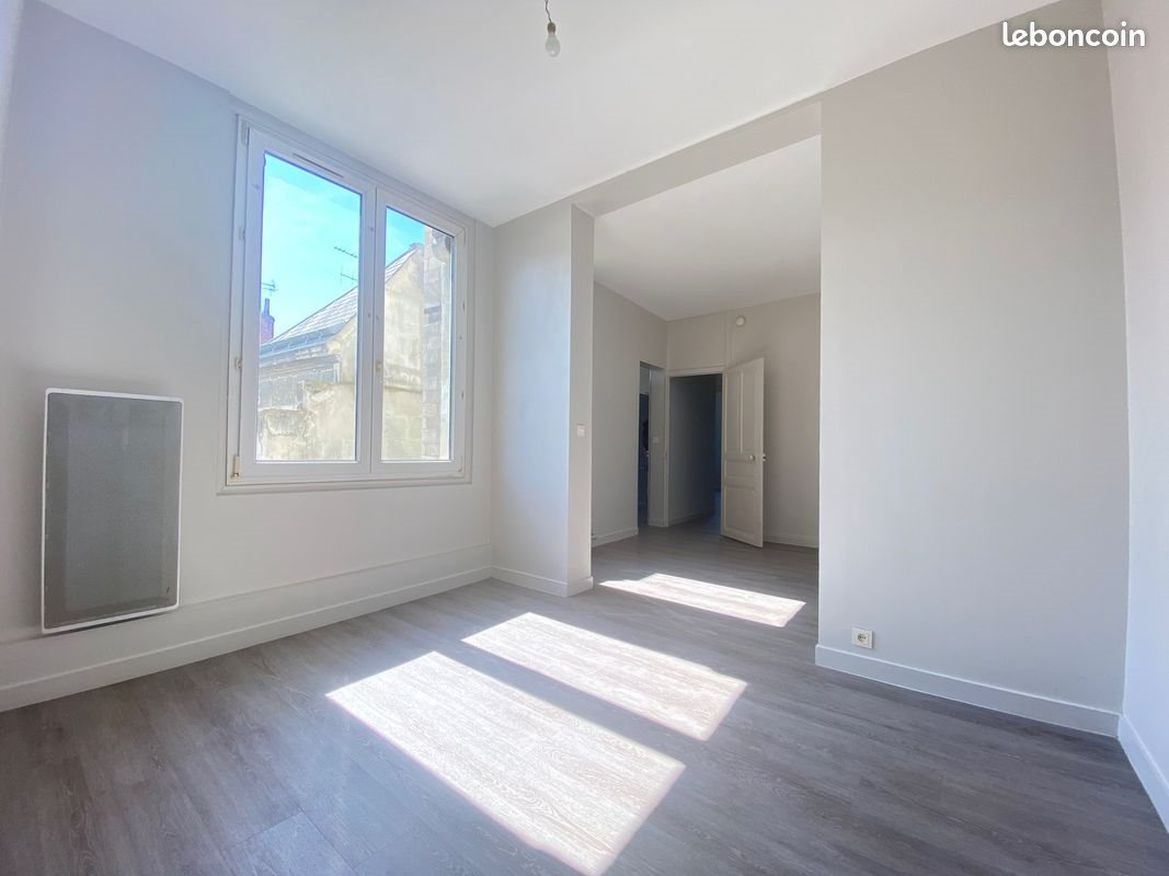 Appartement à louer, 71m², Saumur