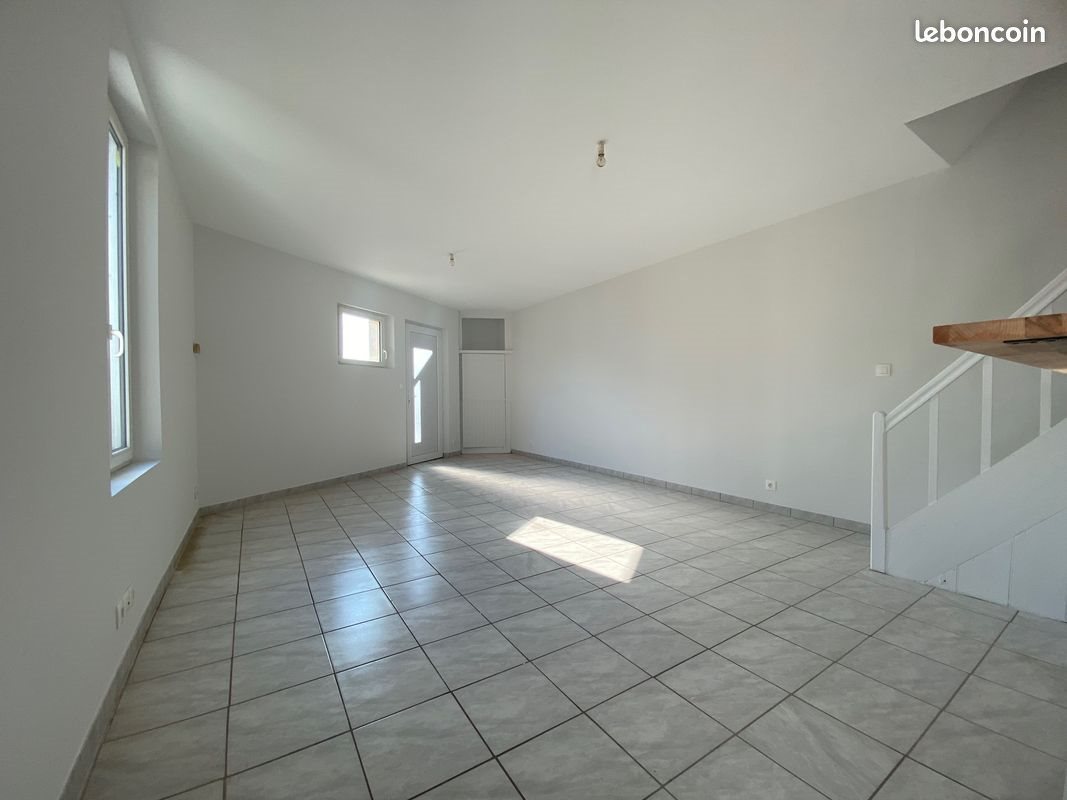 Maison à louer, 88m², Loiré