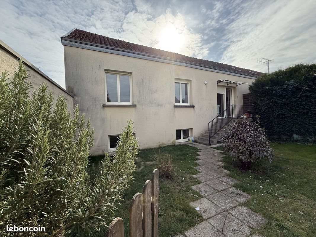 Maison à vendre, 108m², Doué-en-Anjou