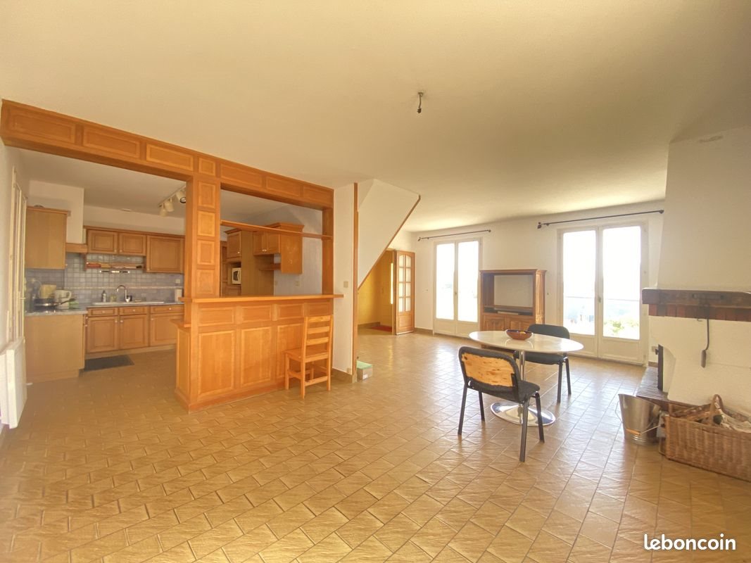 Maison à vendre, 139m², Parnay