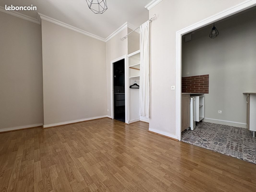 Appartement à louer, 19m², Saumur