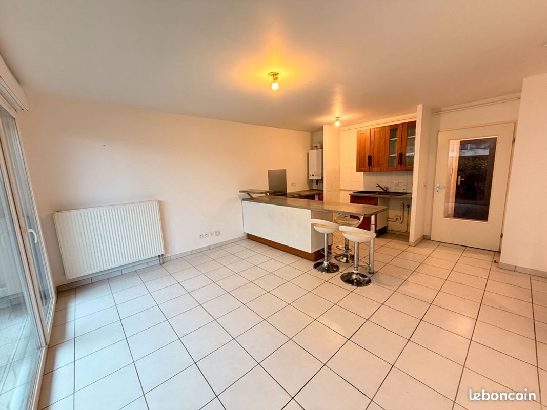 Appartement à louer, 43m², Reims