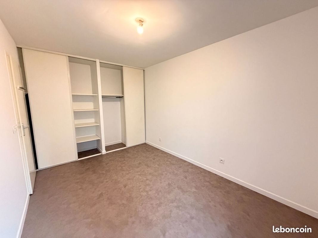 Appartement à louer, 43m², Reims