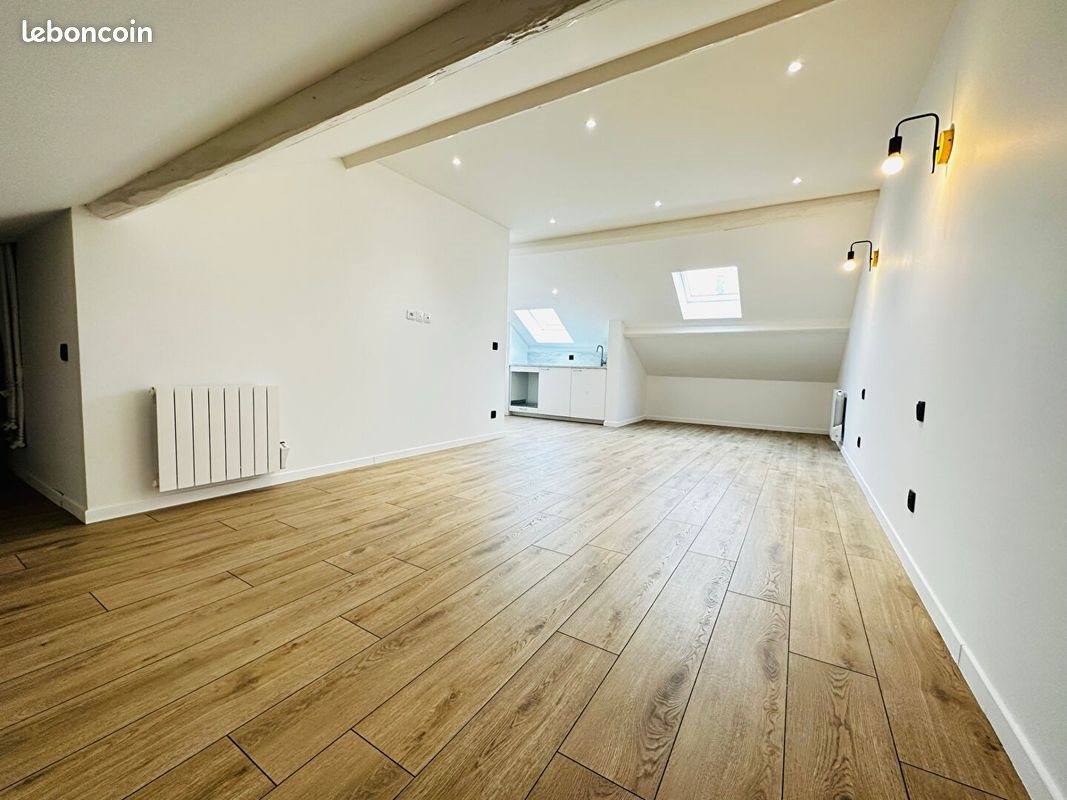 Appartement à louer, 26m², Reims