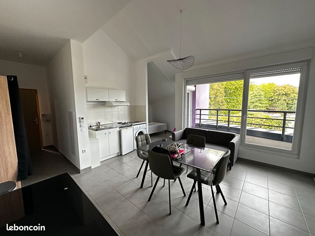 Appartement à louer, 34m², Reims