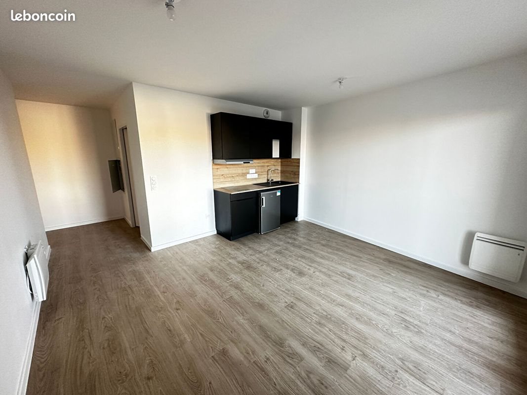 Appartement à louer, 28m², Reims