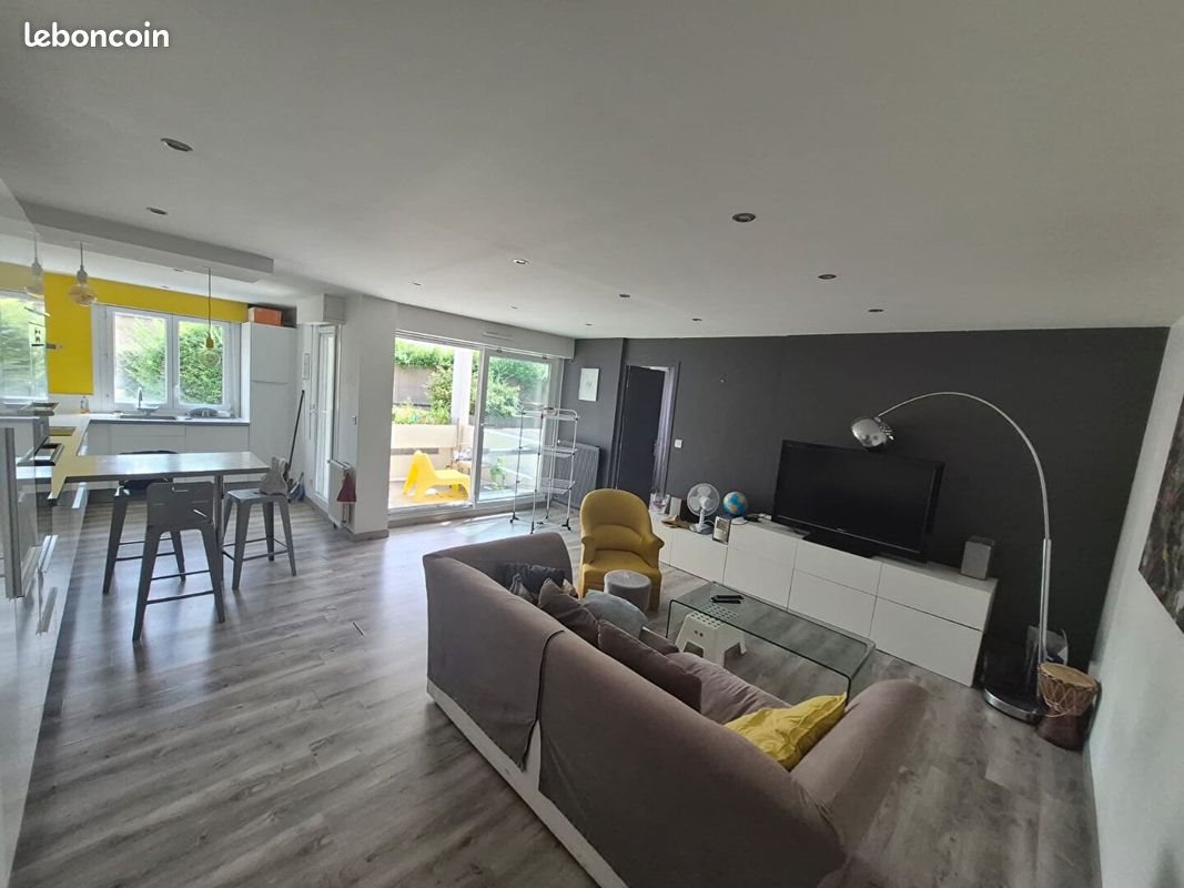 Appartement à louer, 73m², Reims