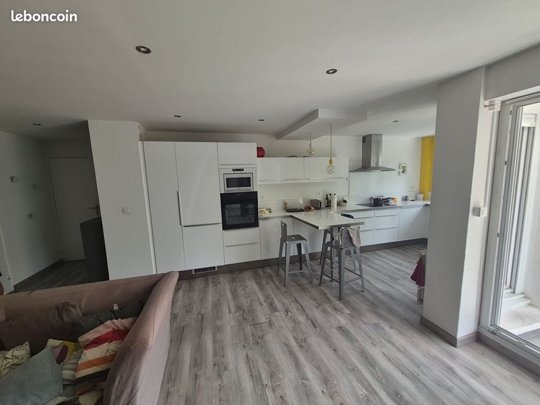 Appartement à louer, 73m², Reims