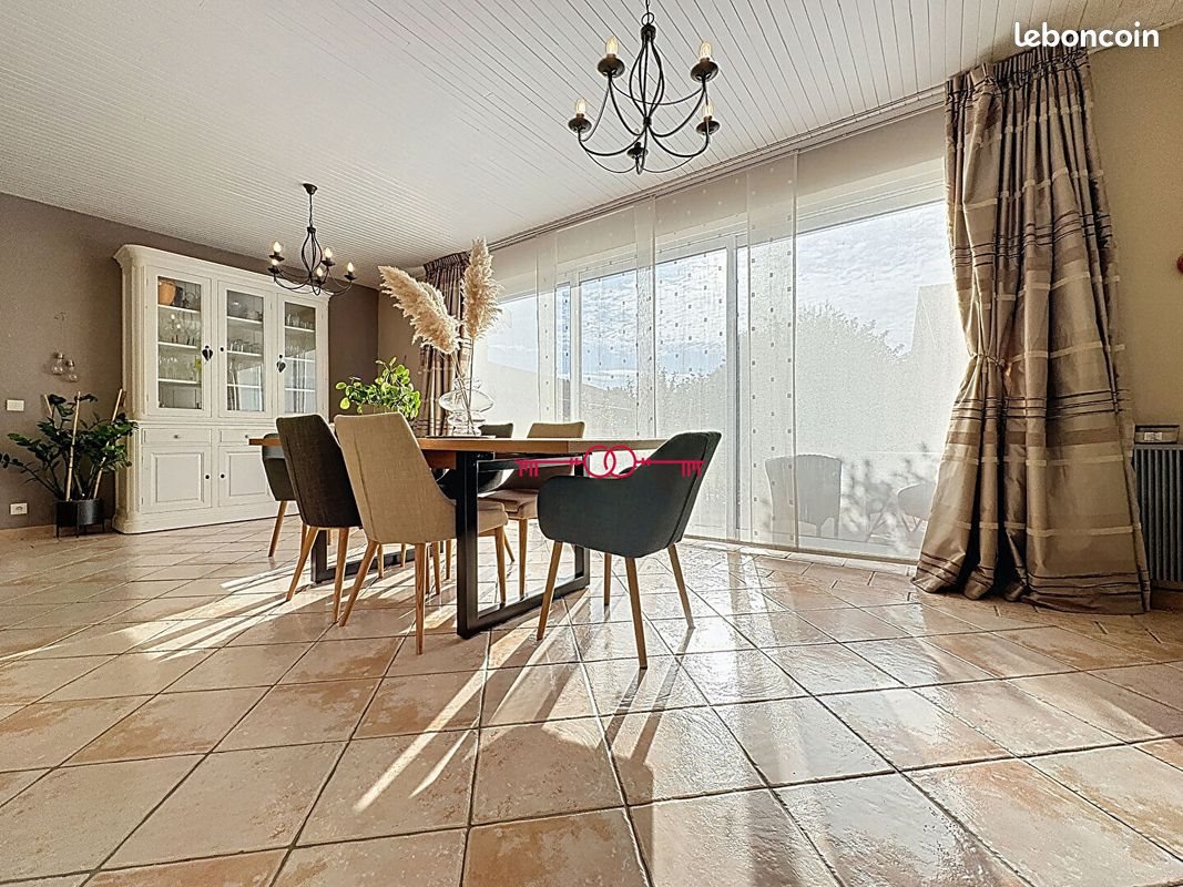 Maison à vendre, 194m², Lavannes