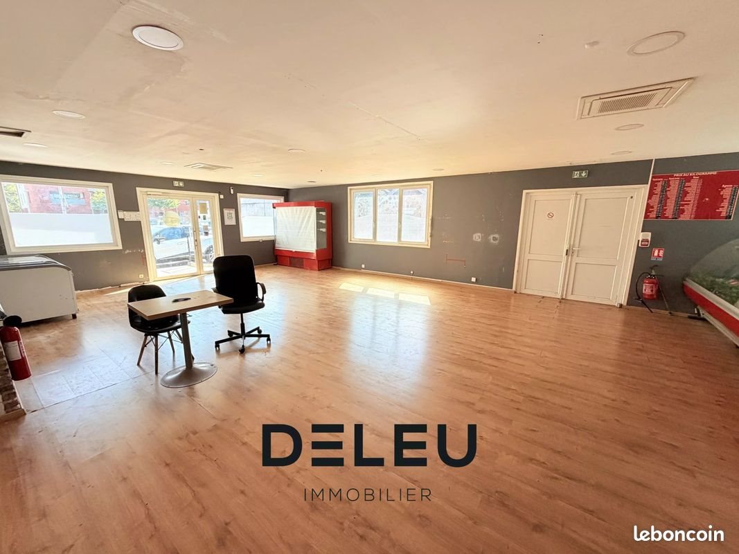 Appartement à vendre, 311m², Comines