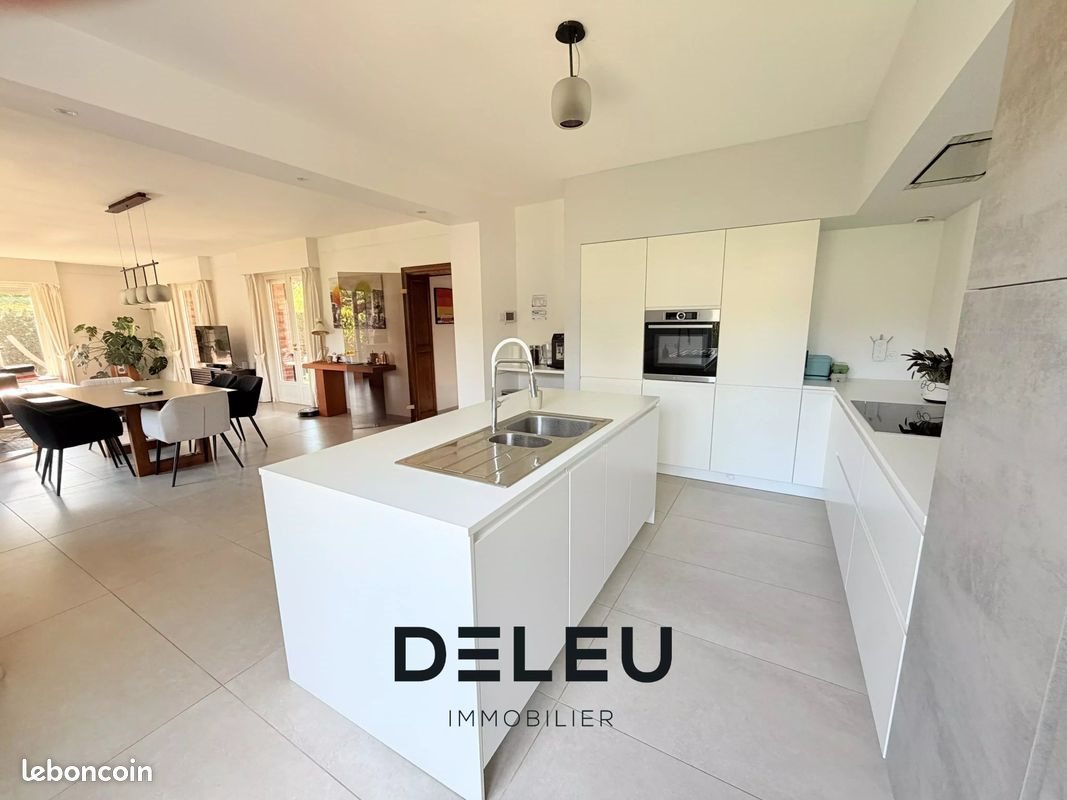 Maison à vendre, 241m², Wasquehal